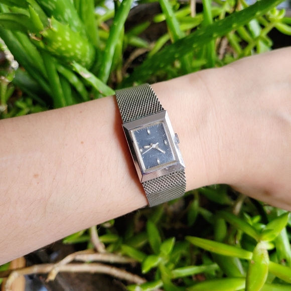 Vintage Silver Timex England Watch - Picture 1 of 12